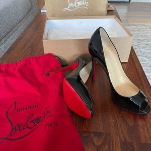 Christian Louboutin Very Prive Pump - Size 36 1/2
